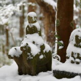 牛馬童子　雪化粧